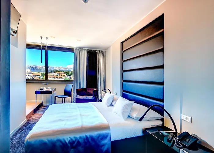 The View Luxury Rooms