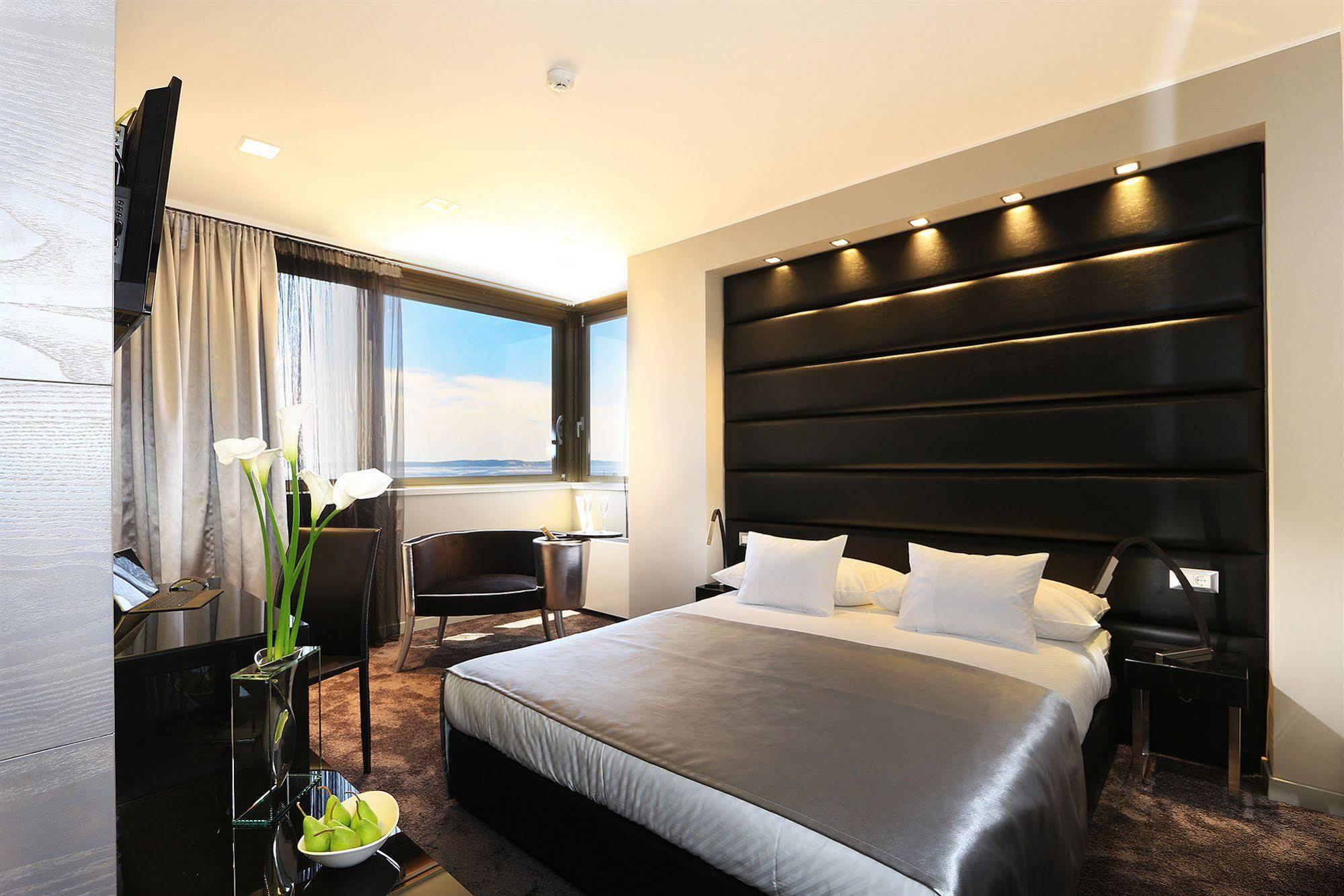 The View Luxury 4* Spalato